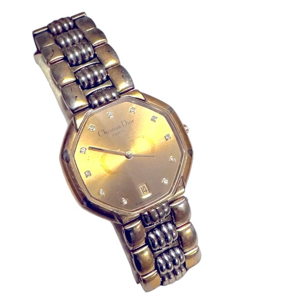 Christian Dior quartz dateGold
Visit
plated, white dial ladies watch vintage - Picture 8 of 13